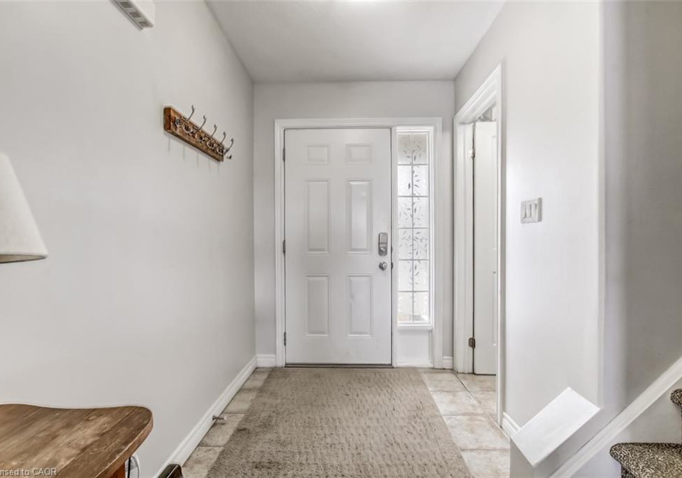 569-alberta-avenue-n-woodstock-ontario-40845651