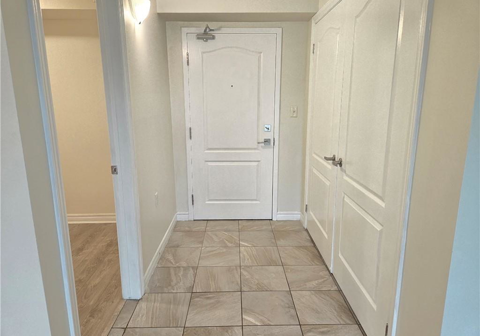 1460-main-street-e-milton-ontario-40845652
