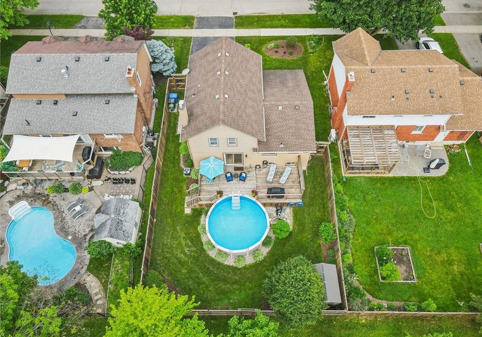38-shadybrook-crescent-guelph-ontario-40845695