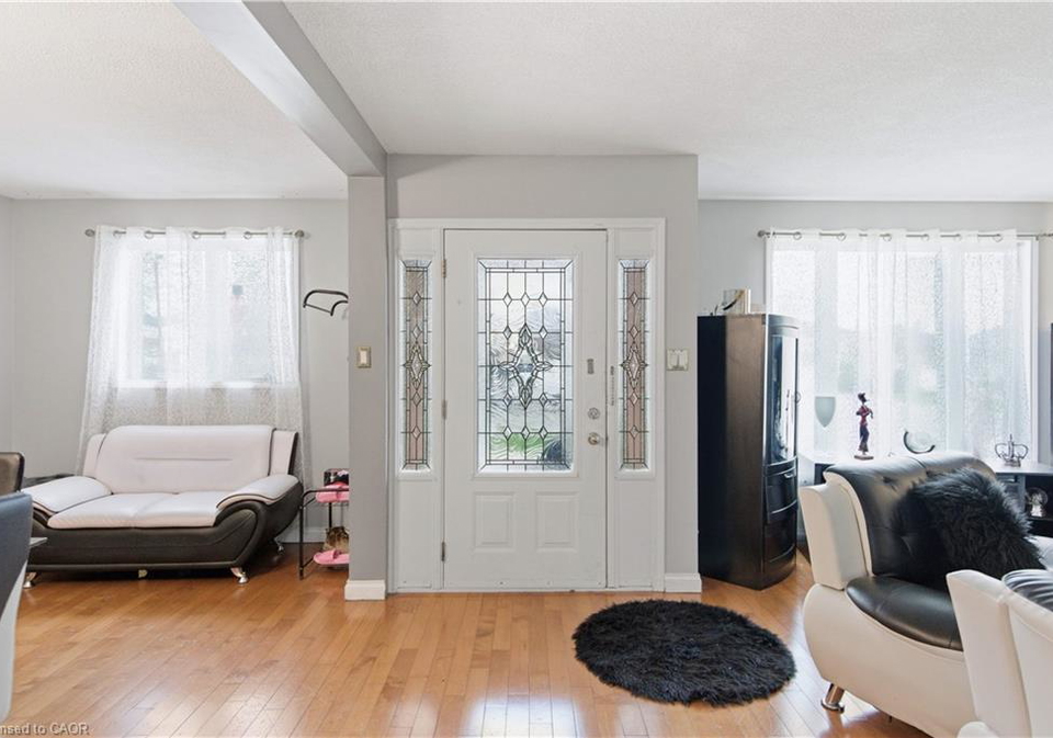916-stone-church-road-e-hamilton-ontario-40845696