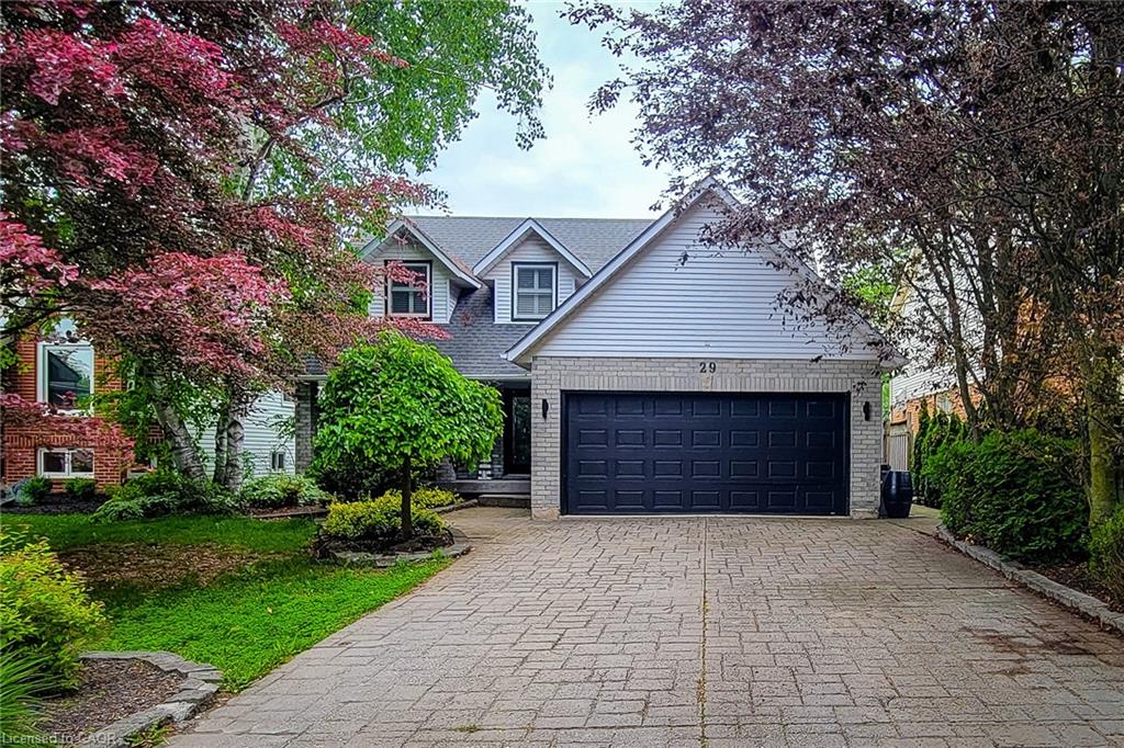 29-woodside-square-fonthill-ontario-40845716