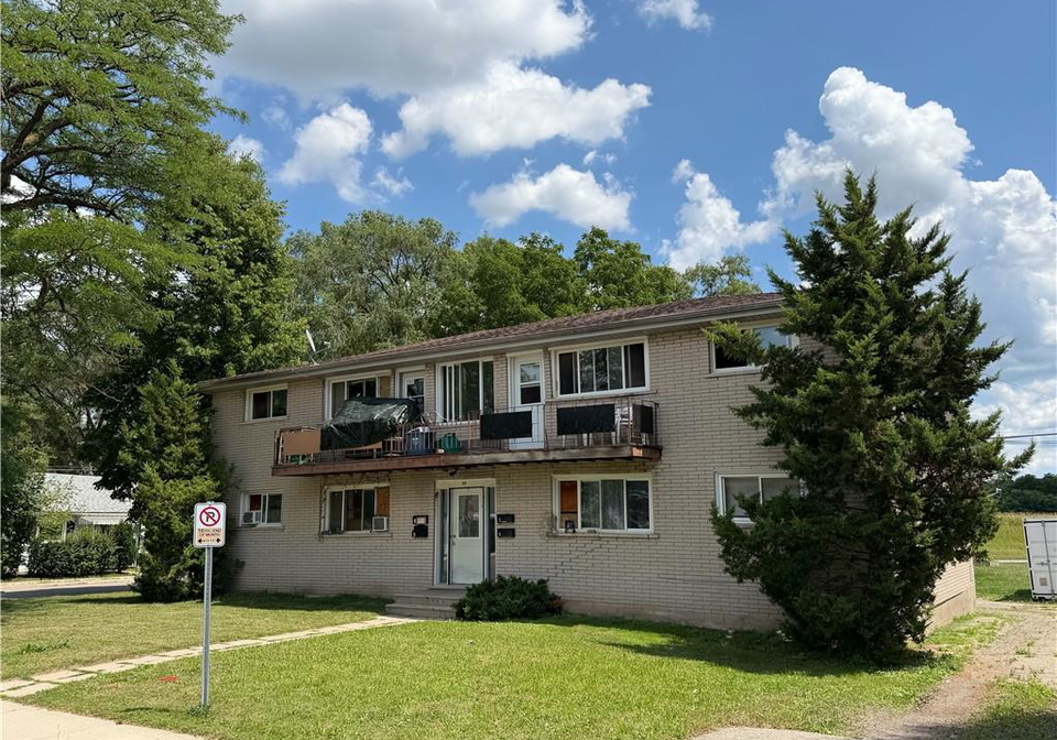 94-sixth-avenue-brantford-ontario-40845768