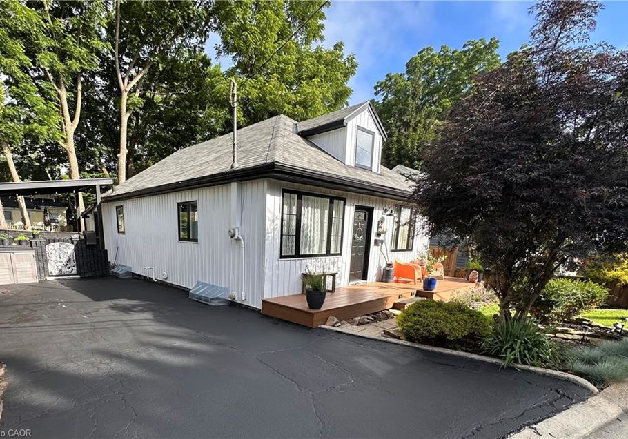 36-oak-street-grimsby-ontario-40845788