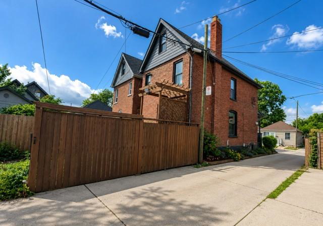 26-campbell-avenue-hamilton-ontario-40845800