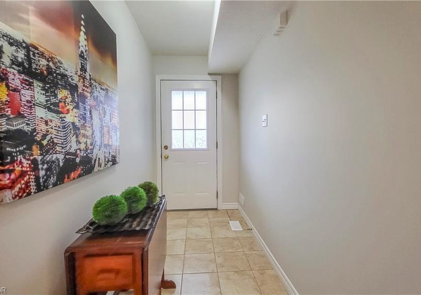 128-udvari-crescent-kitchener-ontario-40845823