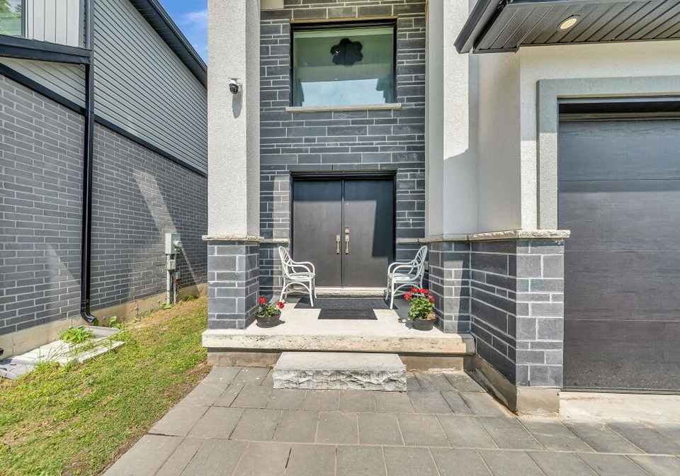 2637-bobolink-lane-london-ontario-40845842