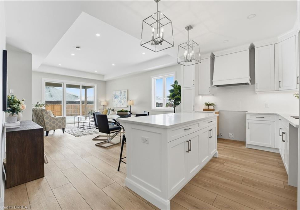 105-vanrooy-trail-waterford-ontario-40845896