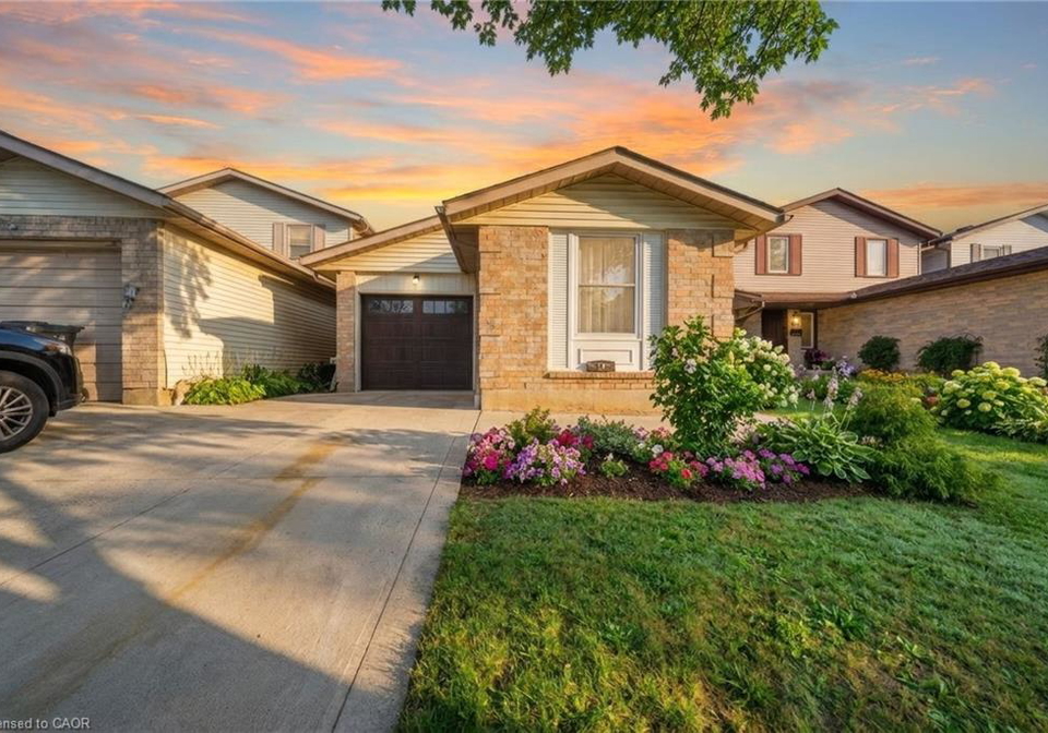 58-leacock-avenue-guelph-ontario-40845899