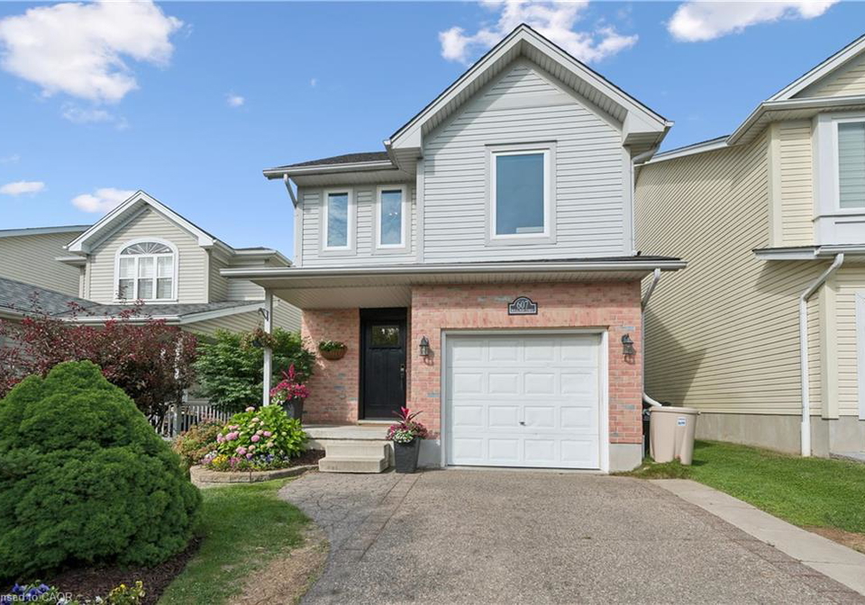 607-royal-fern-street-waterloo-ontario-40845900
