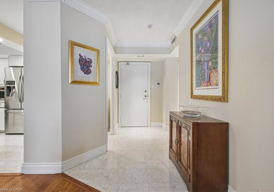 130-carlton-street-toronto-ontario-40845907