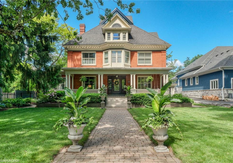 18-brant-road-n-cambridge-ontario-40845920