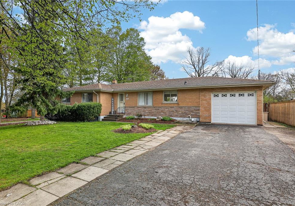 269-robinson-street-woodstock-ontario-40845921