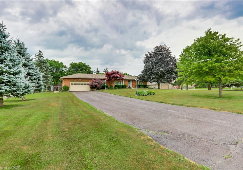 4542-avenue-road-london-ontario-40845938