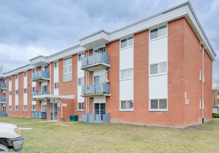529-parkside-drive-waterloo-ontario-40845949