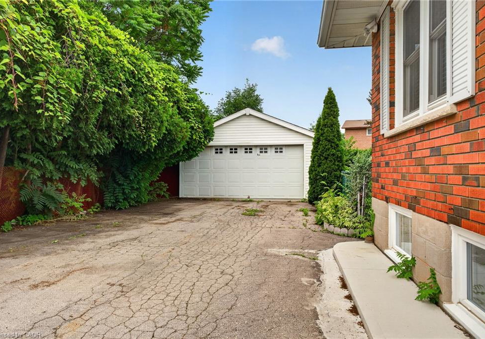 115-green-road-stoney-creek-ontario-40845987