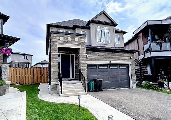 544-nathalie-crescent-kitchener-ontario-40846014