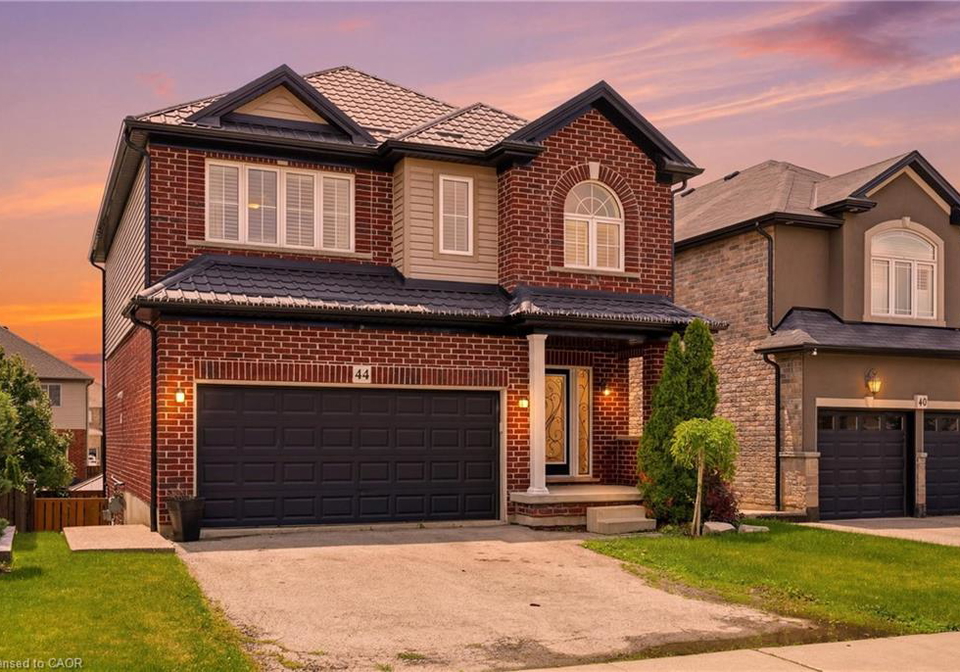 44-springwood-drive-stoney-creek-ontario-40846024