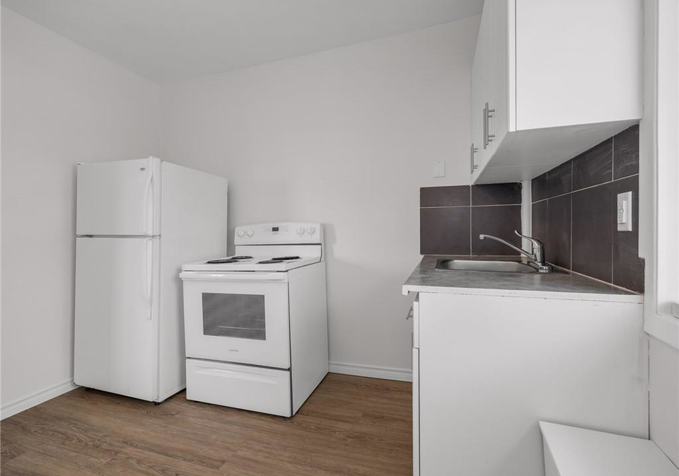 7-maitland-street-thorold-ontario-40846042