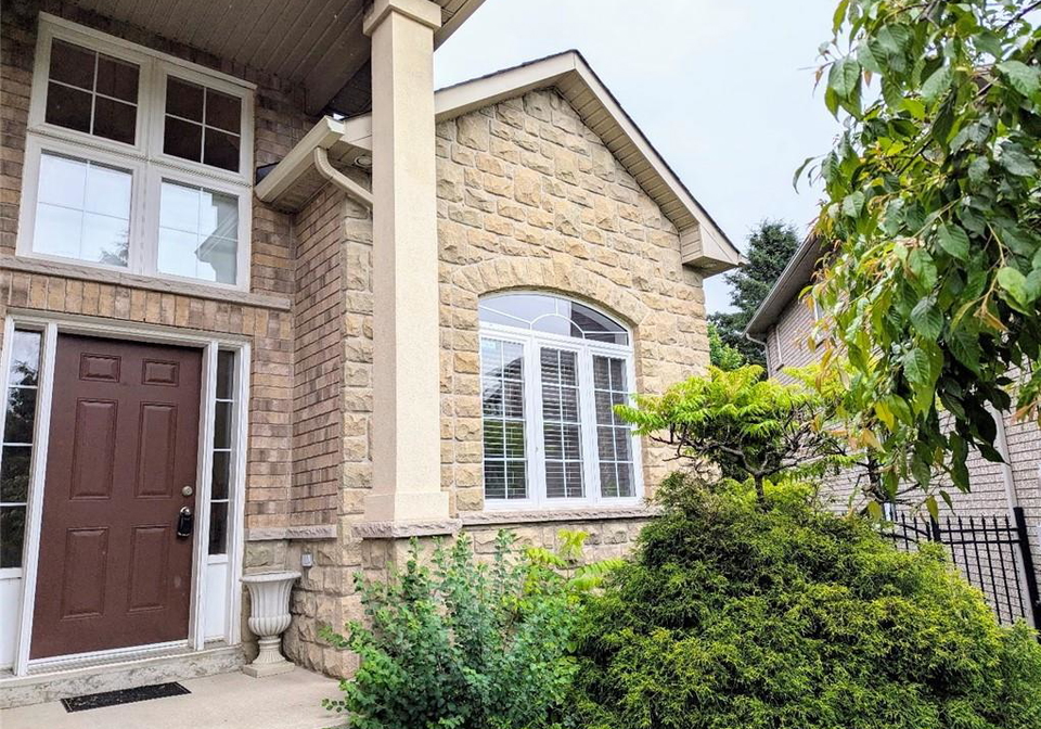 39-naomi-court-ancaster-ontario-40846085