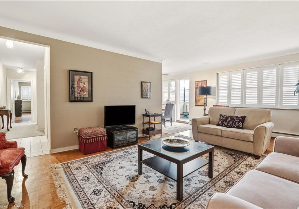 38-charlton-avenue-w-hamilton-ontario-40846099