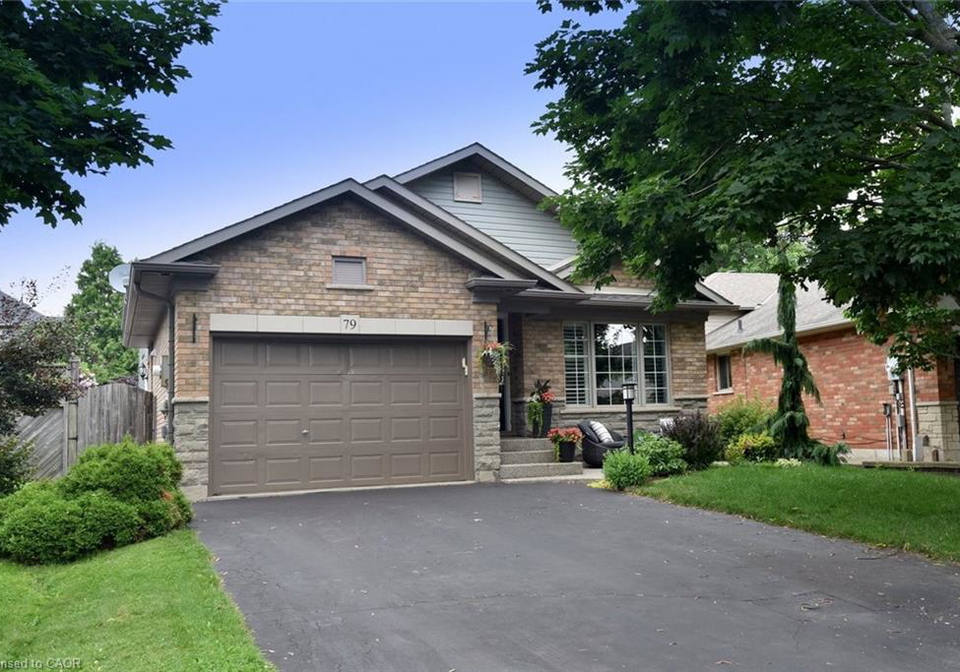 79-liam-drive-ancaster-ontario-40846100