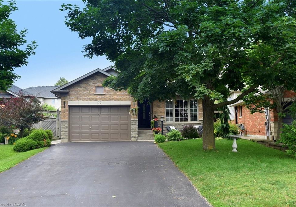 79-liam-drive-ancaster-ontario-40846100