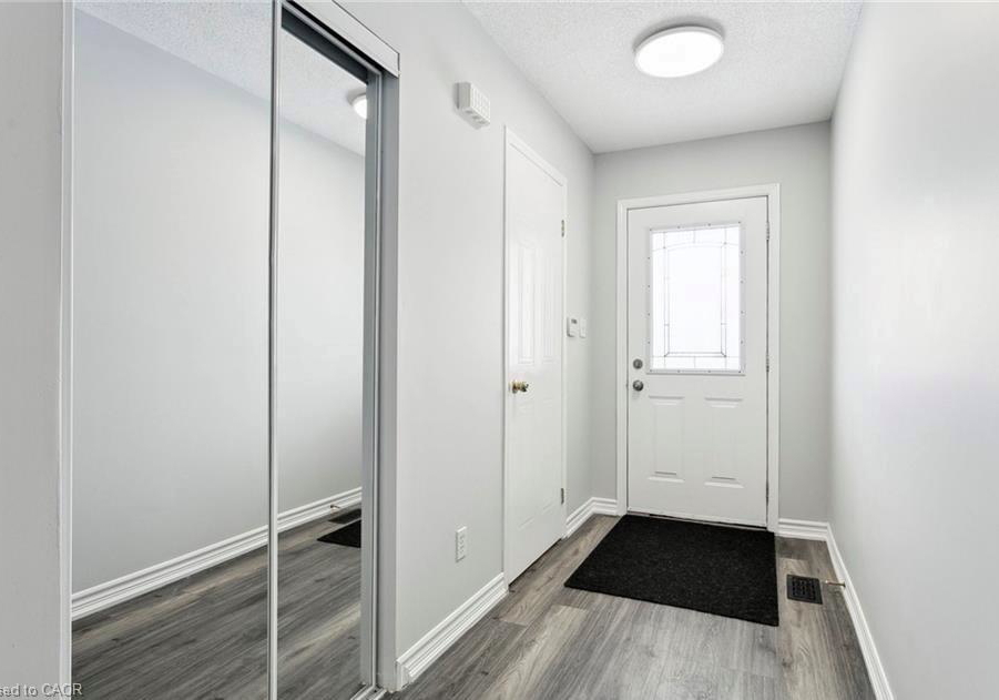 159-henhoeffer-crescent-kitchener-ontario-40846118