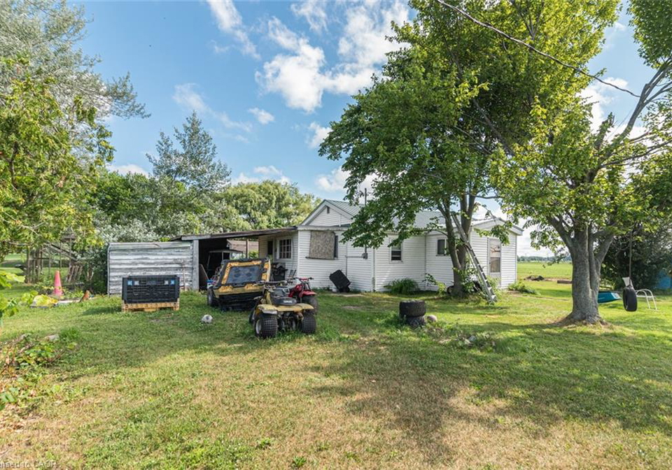 52-windy-line-lowbanks-ontario-40846160