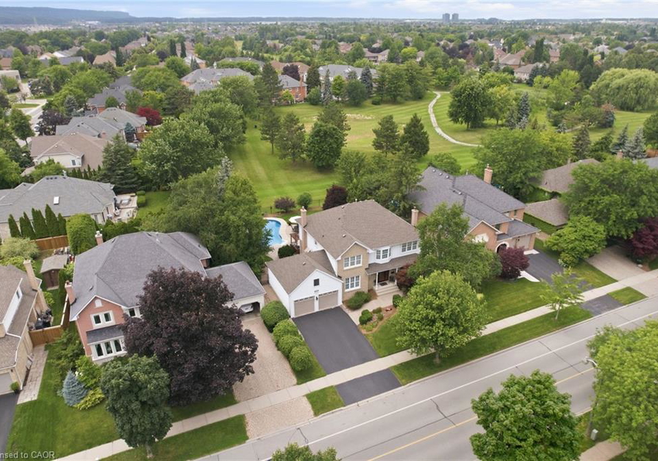 4129-millcroft-park-drive-burlington-ontario-40846165