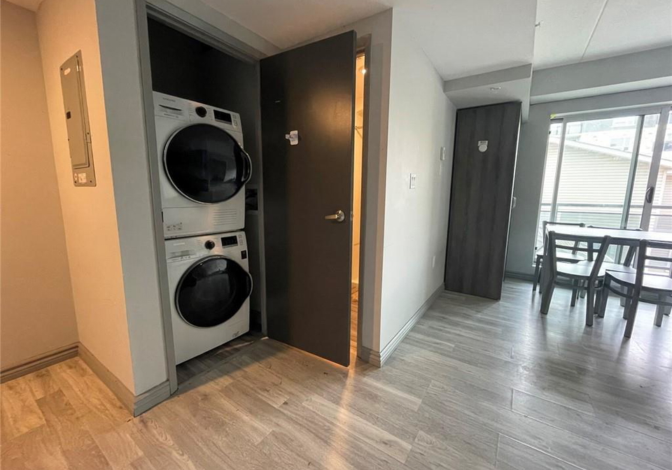 275-larch-street-waterloo-ontario-40846220