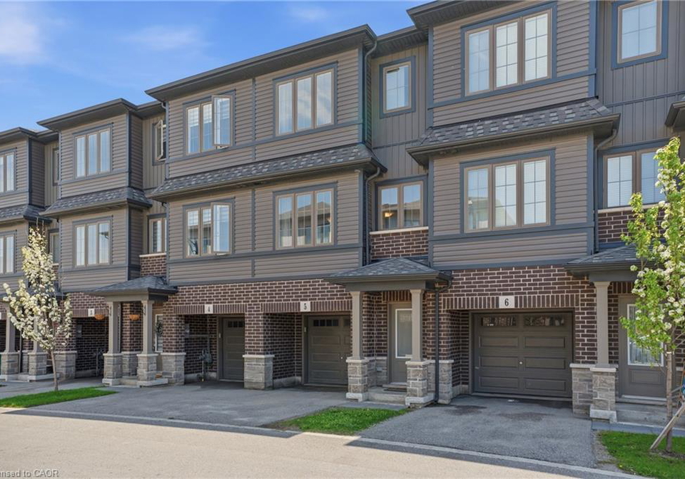 124-compass-trail-cambridge-ontario-40846262
