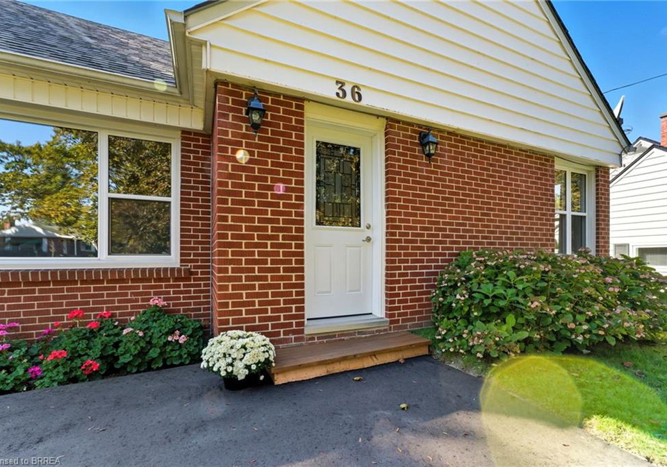 36-gibson-drive-simcoe-ontario-40846265