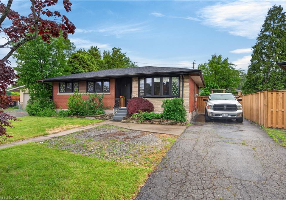 33-kenwood-crescent-hamilton-ontario-40846295