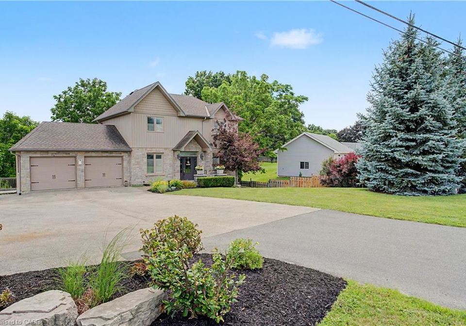 24-brant-road-paris-ontario-40846316