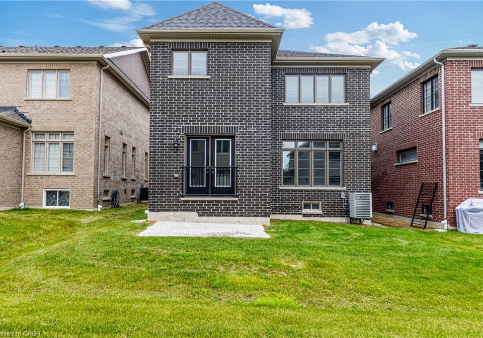 8-daisy-street-midhurst-ontario-40846355