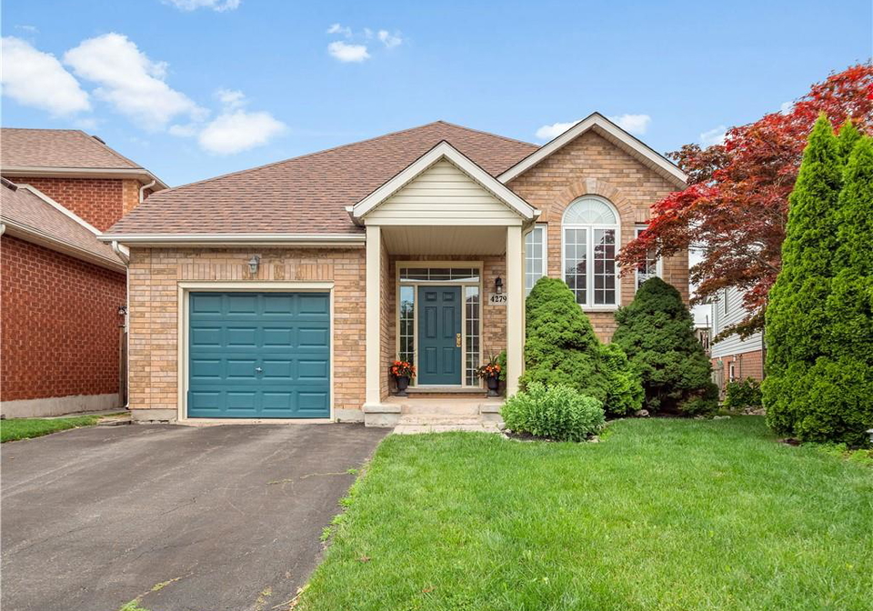 4279-southerland-court-niagara-falls-ontario-40846372