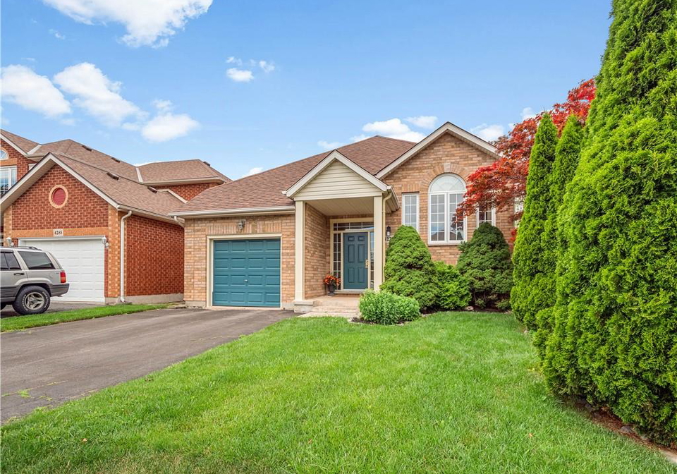 4279-southerland-court-niagara-falls-ontario-40846372