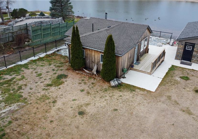 2-browns-lane-wasaga-beach-ontario-40846397