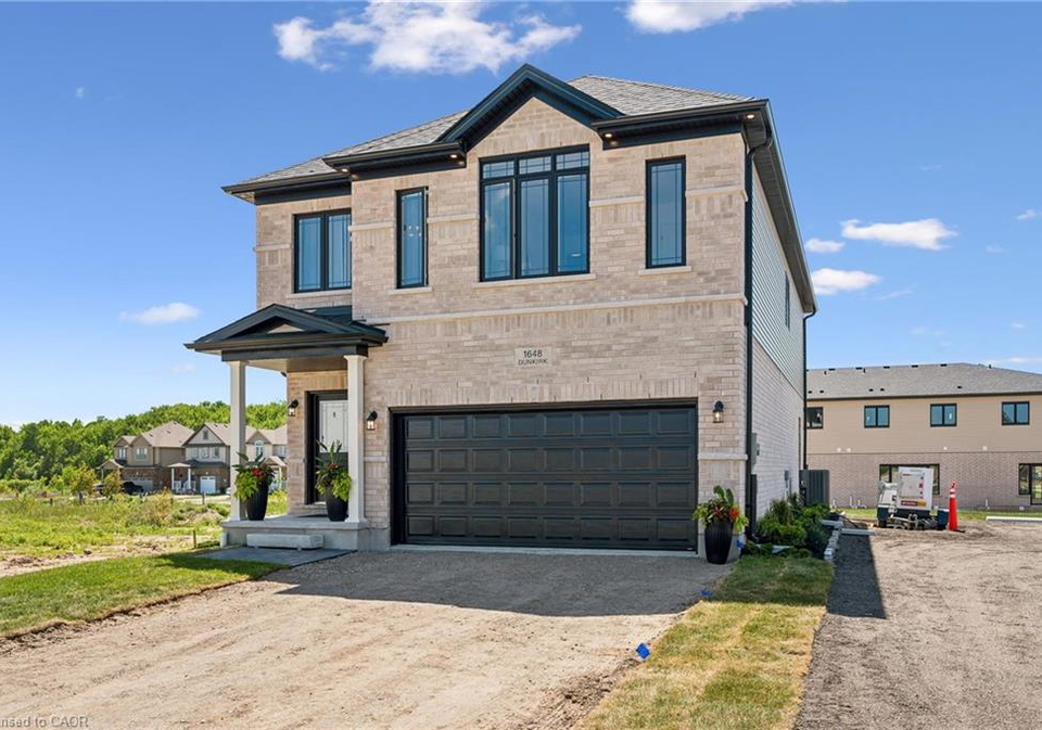 1681-dunkirk-avenue-woodstock-ontario-40846424