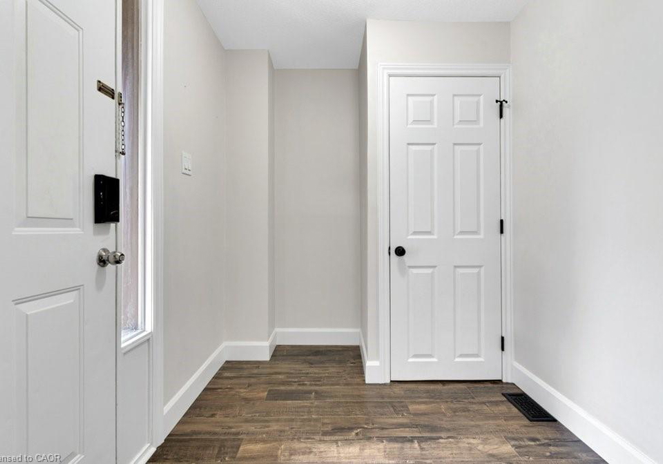 700-erinbrook-drive-kitchener-ontario-40846437