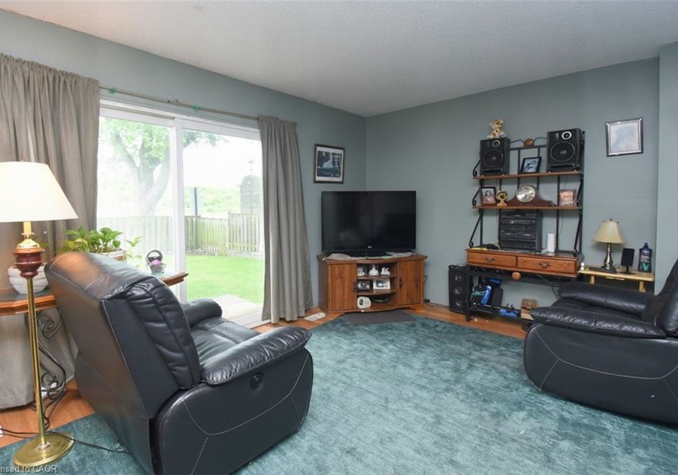 1190-upper-ottawa-street-hamilton-ontario-40846445