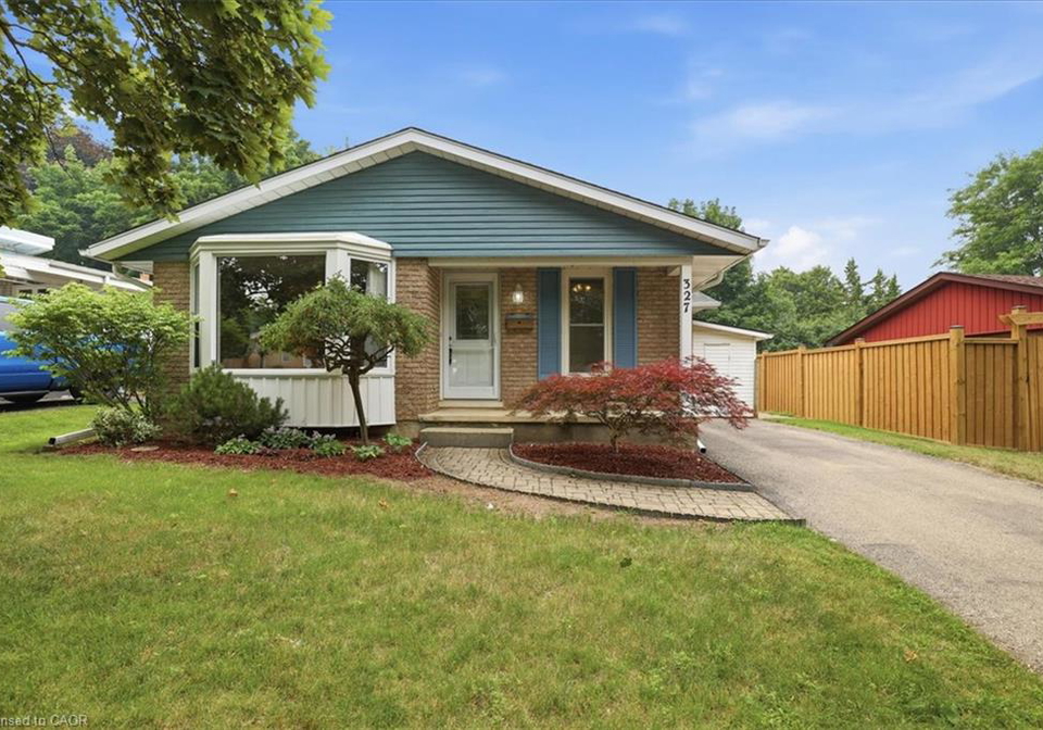 327-grangewood-drive-waterloo-ontario-40846494