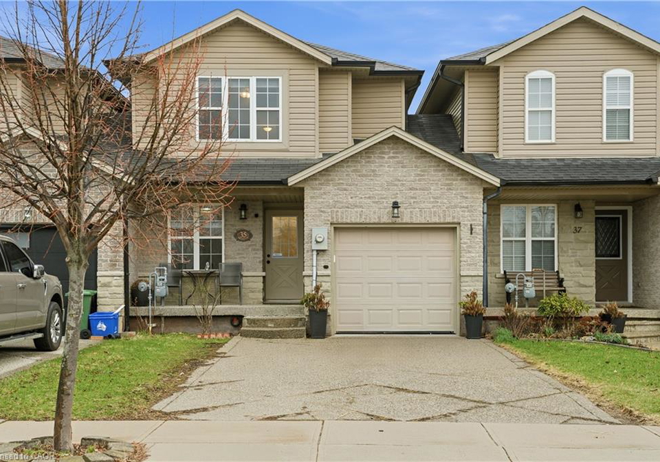 35-thames-way-mount-hope-ontario-40846499