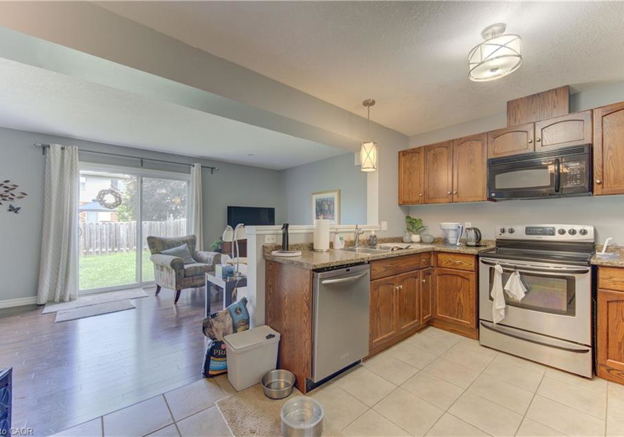 6-edwards-street-guelph-ontario-40846504