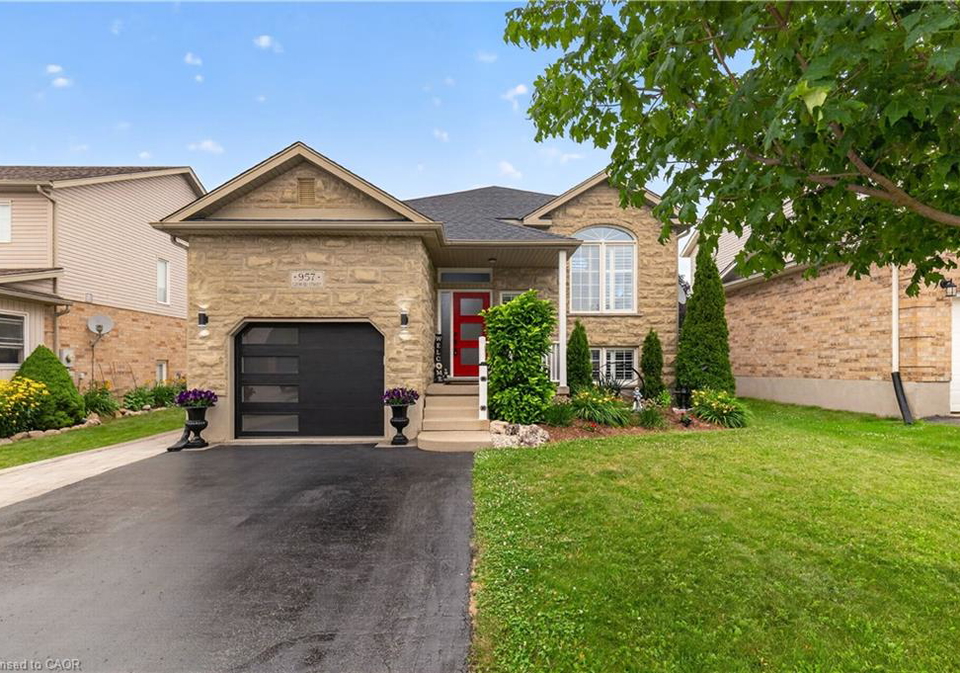957-gzowski-street-fergus-ontario-40846511