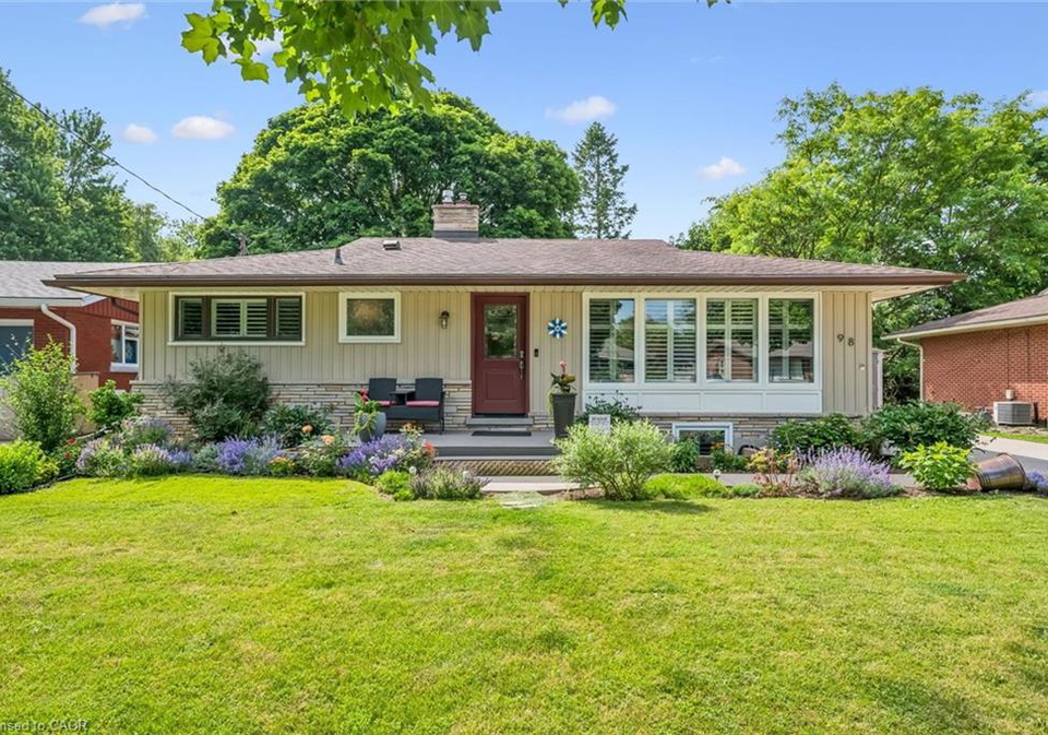 98-stonybrook-drive-kitchener-ontario-40846537