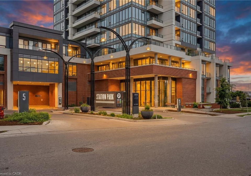 15-wellington-street-s-kitchener-ontario-40846589