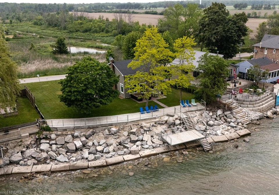 2118-lakeshore-road-dunnville-ontario-40846598