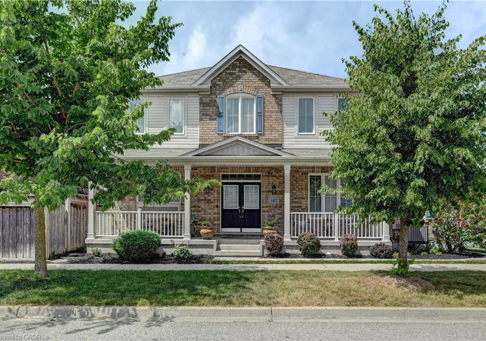 147-silverthorne-drive-cambridge-ontario-40846602