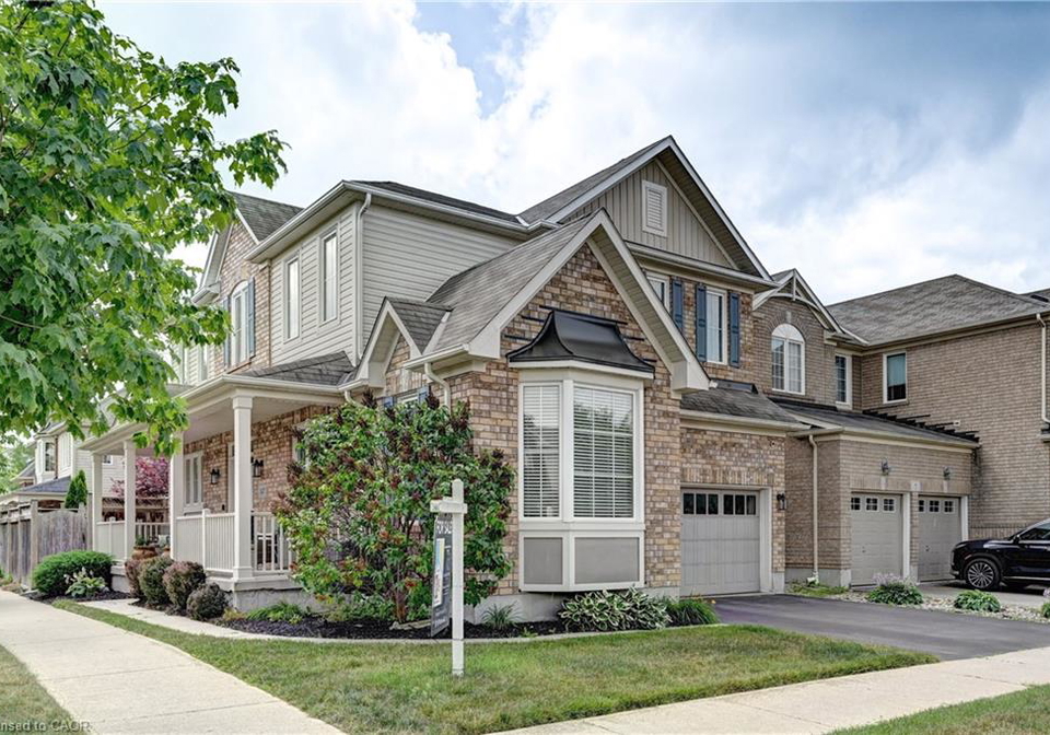 147-silverthorne-drive-cambridge-ontario-40846602